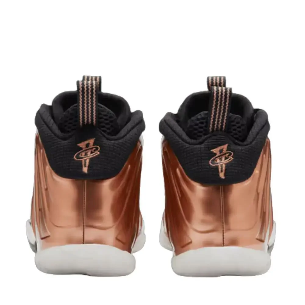 Nike little posite